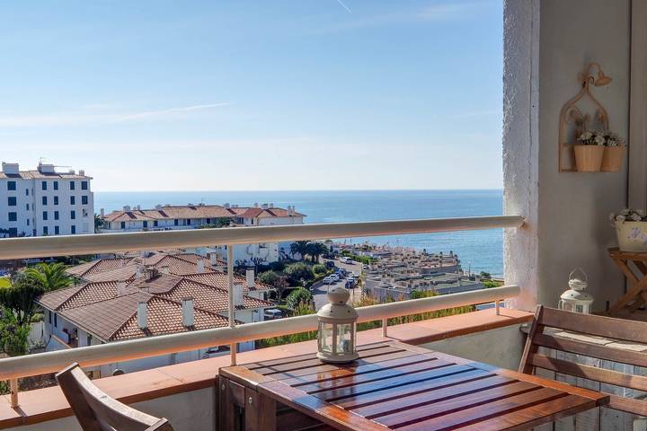 Ferienwohnung für 2 Personen, mit Pool und Terrasse in Sitges