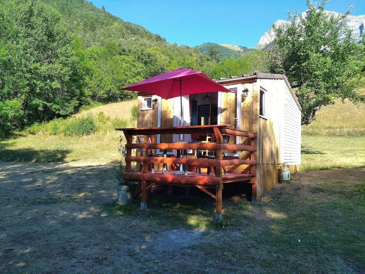 Le Chalet des Marmottes - Nature Spa et Détente in Monestier-d'Ambel, Parc national des Écrins