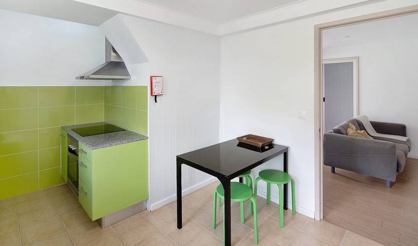 Holiday Home 'Casa da Batalha' with Garden, Open Terrace & Wi-Fi in São Miguel Island, Fenais da Luz