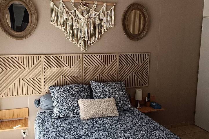 Location de vacances pour 6 personnes, avec jardin et terrasse à Labastide-de-Virac - 2