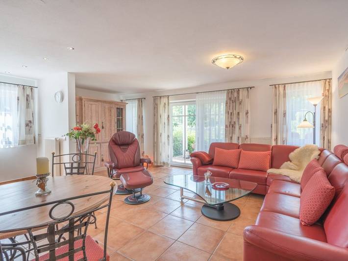 Ferienwohnung für 2 Personen, mit Sauna und Pool sowie Whirlpool und Garten, kinderfreundlich in Wertach - 4