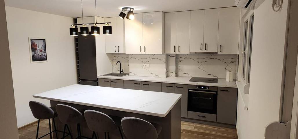 Gîte pour 6 personnes, avec vue et balcon à Novi Sad