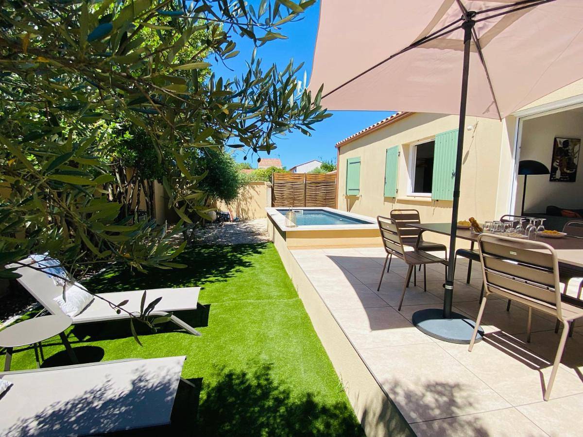Villas Cabiscol in Beaucaire, Région de Nîmes