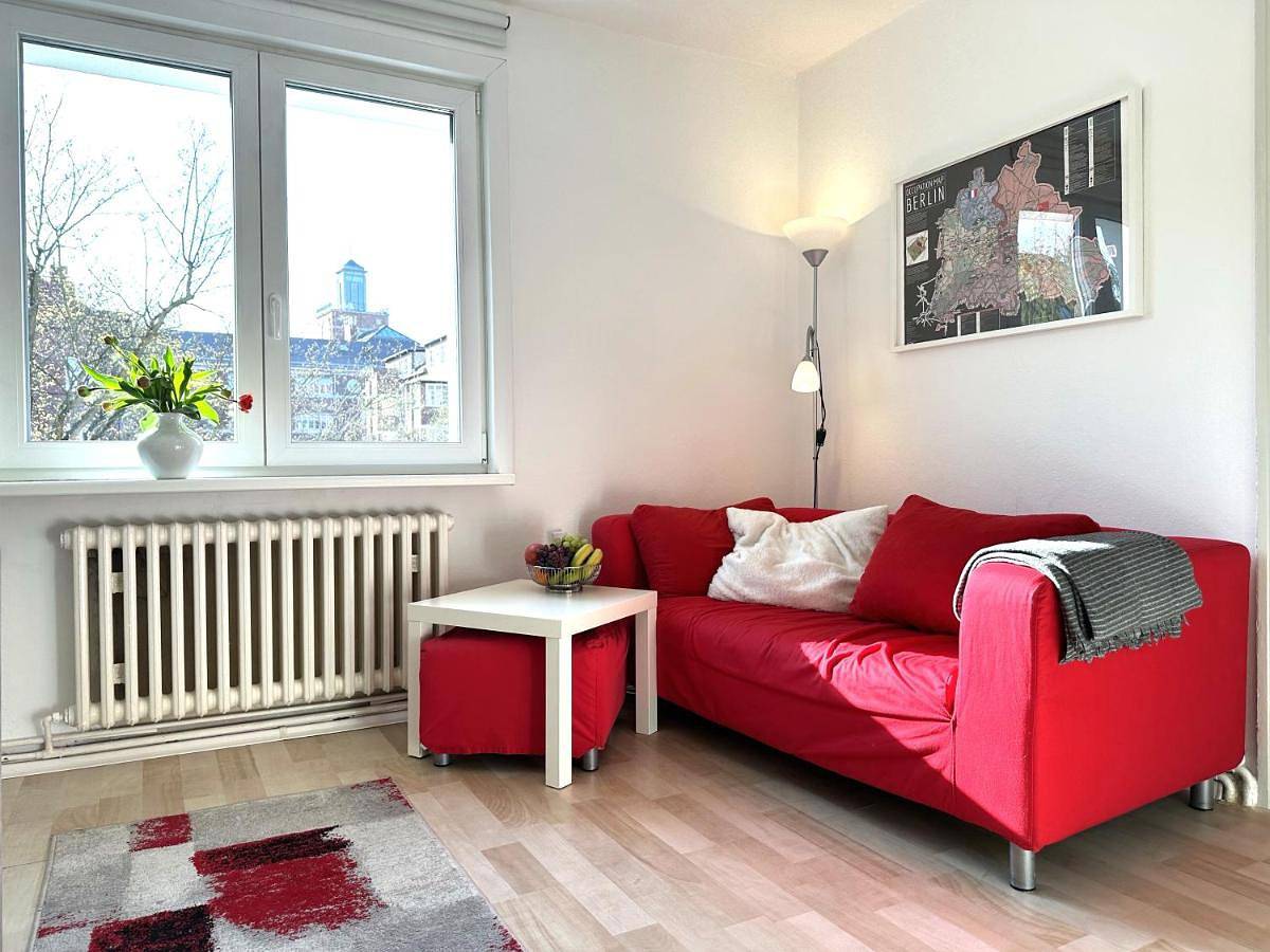 Ganze Wohnung, "Ideal42" - Berlin für Zwei - citynah, verkehrsgünstig, Supermarkt, Self Check-In, Wlan in Tempelhof Berlin, Berlin