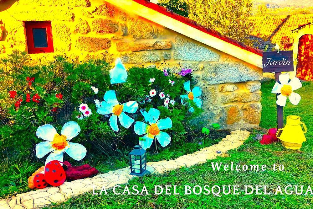 A Casa Del Bosque Del Agua+Pase A Spa Prexigueiro Gratis A Partir De 01.09.2025 in Mondariz, Province de Pontevedra
