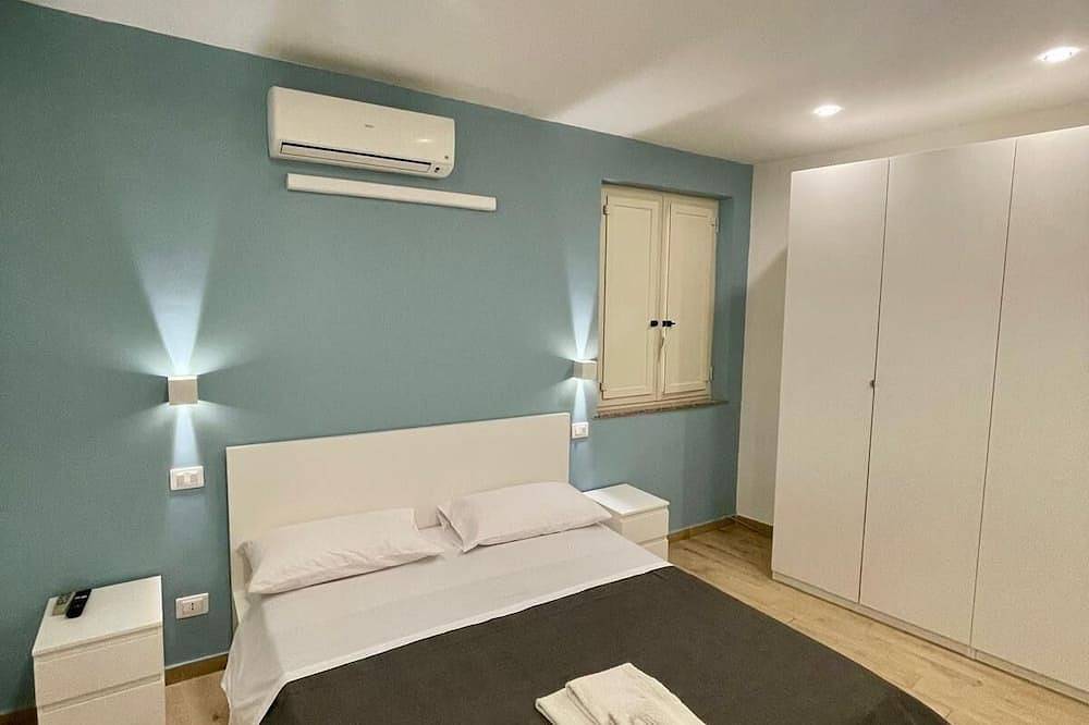 Entire apartment, Bilevel in the city center in Reggio Calabria, Reggio Calabria Province