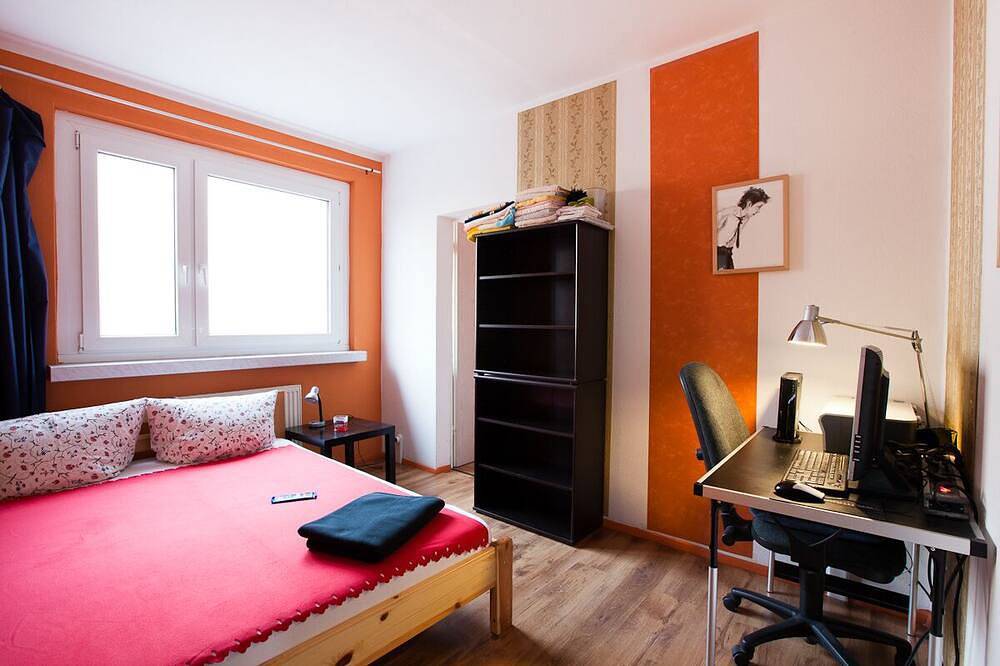 Ganze Wohnung, Parc + Stadt Alex 4 Bra in Friedrichshain - Kreuzberg, Berlin