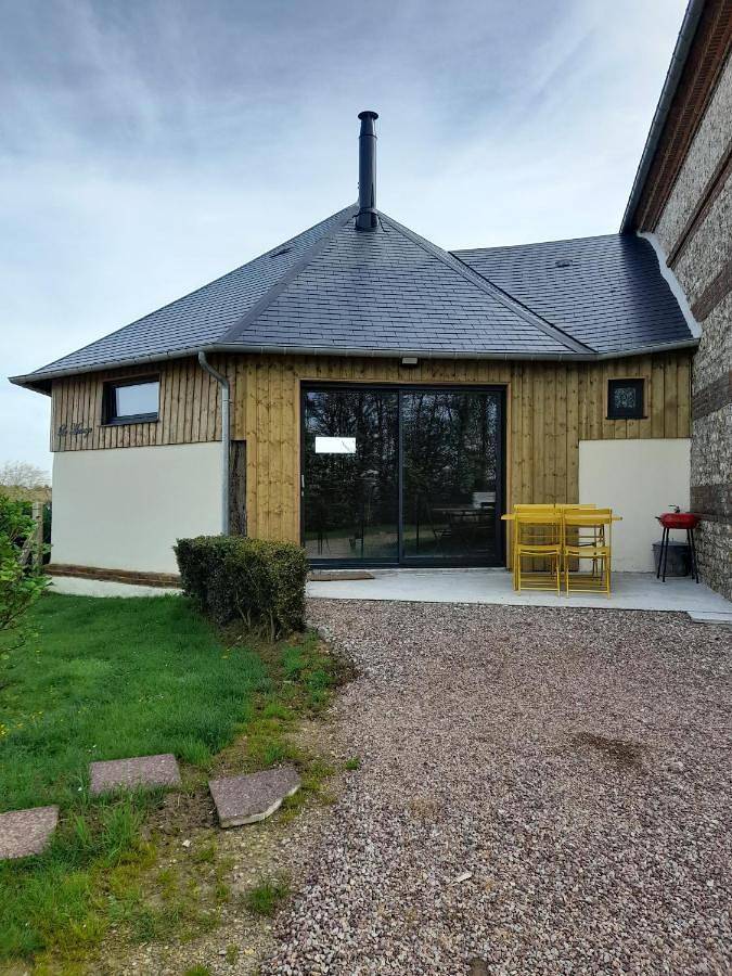 Location de vacances pour 3 personnes, avec jardin et vue dans Thiétreville - 2