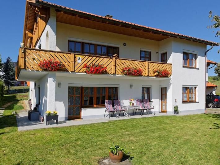 Location de vacances pour 3 personnes, avec jardin à Wegscheid