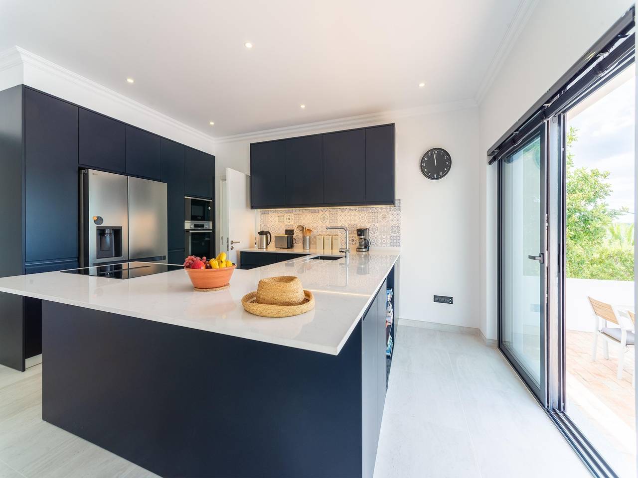 Casa O Sonho in de buurt van Faro met privézwembad in Santa Bárbara de Nexe, Faro