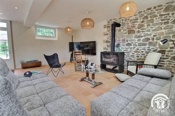 Gîte pour 10 personnes, avec jardin à Tréméreuc - 2