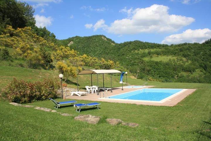 Appartamento per 4 persone, con Terrazza e Giardino nonché Panorama a Borgo Pace
