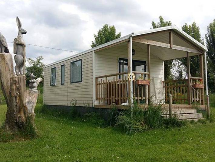 Mobil home pour 4 personnes, avec Terrasse et Piscine dans la Sarthe
