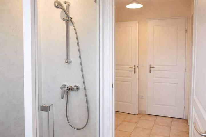 Gîte 4 pers Verdon - terrace, private garage, Wi-Fi, near Lake Quinson in Quinson, Alpes de Alta Provenza