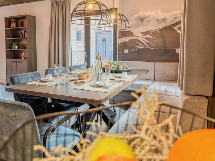 Chalet mit Terrasse und Sauna an einem Alpensee in Afritz am See, Villach-Land