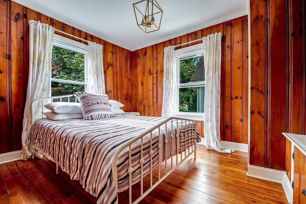 Historic Three Bedroom Townhouse -- Downtown Mystic in Mystic, Connecticut