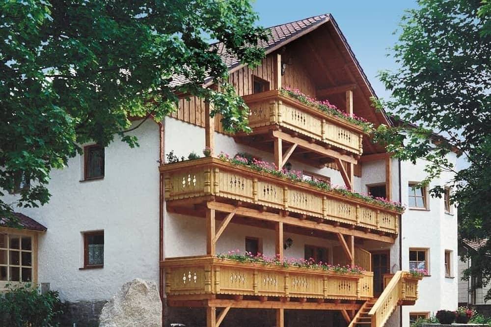 Ganze Wohnung, 50qm große Ferienwohnung für 2 bis 4 Personen mit Wohnraum und Schlafzimmer in Haidmühle, Ostbayern