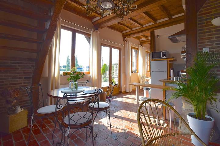 Gîte pour 4 personnes, avec Terrasse et Jardin