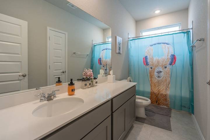 Holiday rental for 8 people, with pool and garden as well as terrace in San Antonio