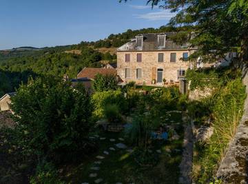 Chambre d’hôte pour 2 personnes, avec jardin, animaux acceptés dans Parc naturel régional des Grands Causses