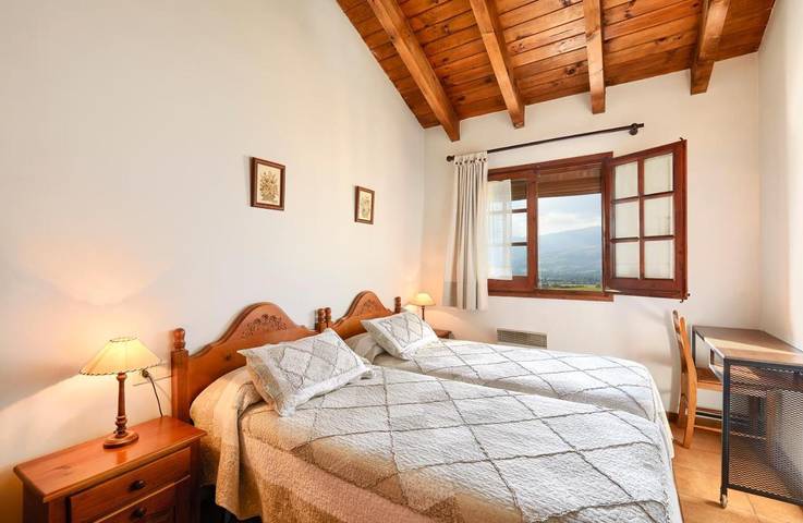 Casa rural para 2 personas, con Terraza además de Jardín y Vistas en Baixa Cerdanya - 3