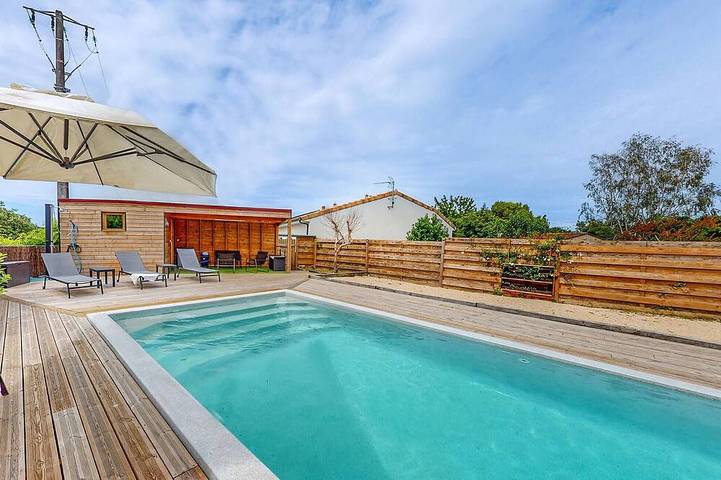 Location de vacances pour 8 personnes, avec jardin, animaux acceptés à Prayssas