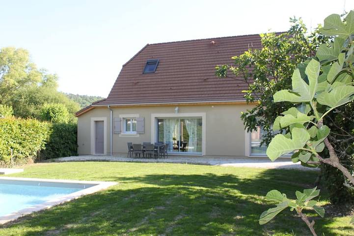 Ferienhaus für 6 Personen, mit Terrasse und Garten - 1