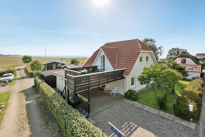 Ferienhaus für 8 Personen, mit Terrasse und Sauna in Kegnæs