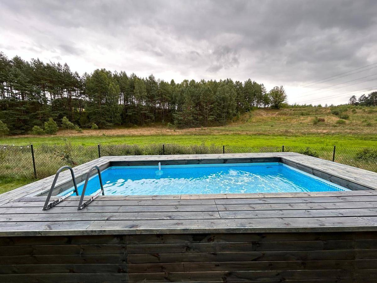 Cosy Cabin - domek na Kaszubach z sauną, balią i basenem in Stężyca, Powiat kartuski