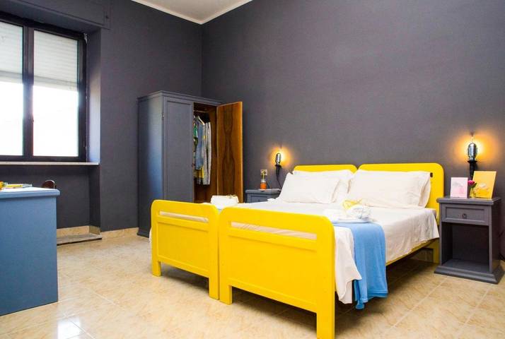 Hostel für 3 Personen, mit Terrasse und Garten in Capodimonte