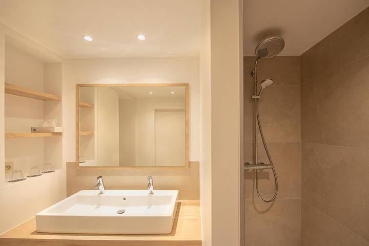 Chambre d’hôte pour 6 personnes, avec terrasse et jardin à Poperinge - 3