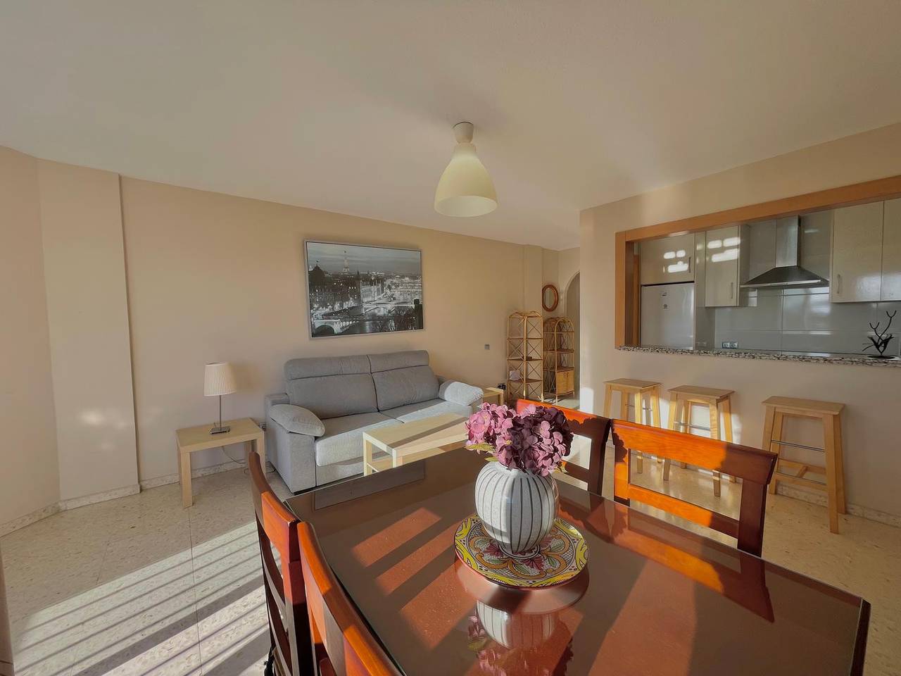 Apartamento entero, Apartamento de vacaciones para 2 personas con terraza in Urbanización Villa del Mar, Vélez-Málaga