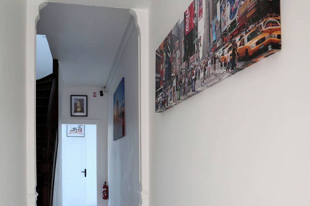 Appartement entier, Jupitersituer a  5 mn du centre ville in Saint-Quentin, Aisne