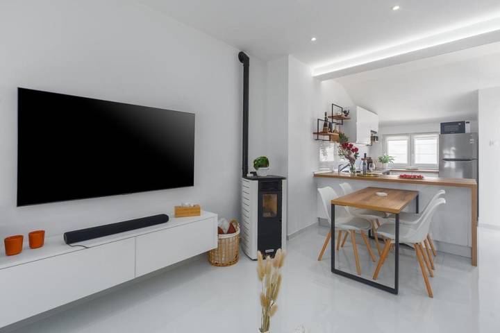 Ferienwohnung für 3 Personen, mit Balkon/Terrasse in Funtana - 4