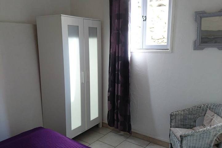 Location de vacances pour 5 personnes, avec jardin à La Touche - 3