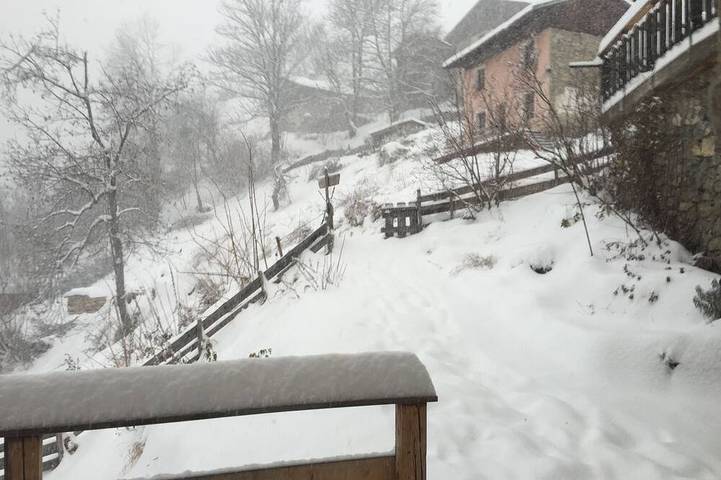 Gîte pour 14 personnes, avec jardin et sauna à Saint-Jean-de-Belleville