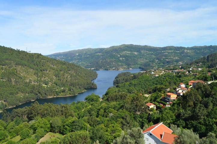 Maison d’hôte pour 2 personnes, avec Terrasse ainsi que Jardin et Vue dans Gerês