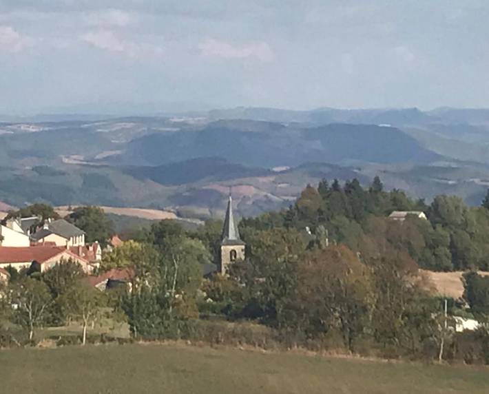 Gîte pour 3 personnes, avec terrasse à Montclar (Aveyron)