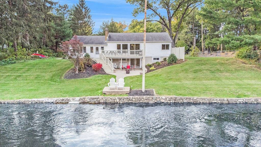 Arrowhead Riverfront- 30 Min to Nd Stadium in Elkhart County