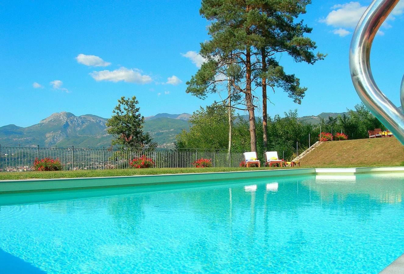 Villa voor 14 personen met balkon in Castelnuovo di Garfagnana, Garfagnana