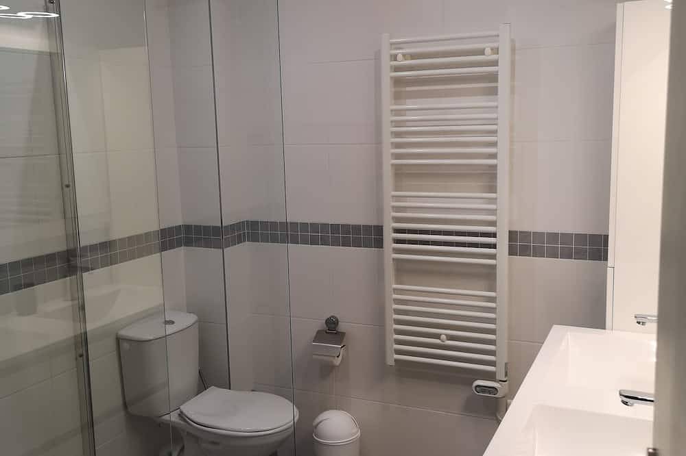 Geheel appartement, Large vacation apartment in Forcalquier, Parc naturel régional du Luberon