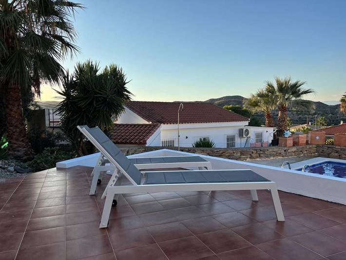 Casa rural para 6 personas, con Balcón y Terraza además de Piscina y Vistas en Arboleas - 4