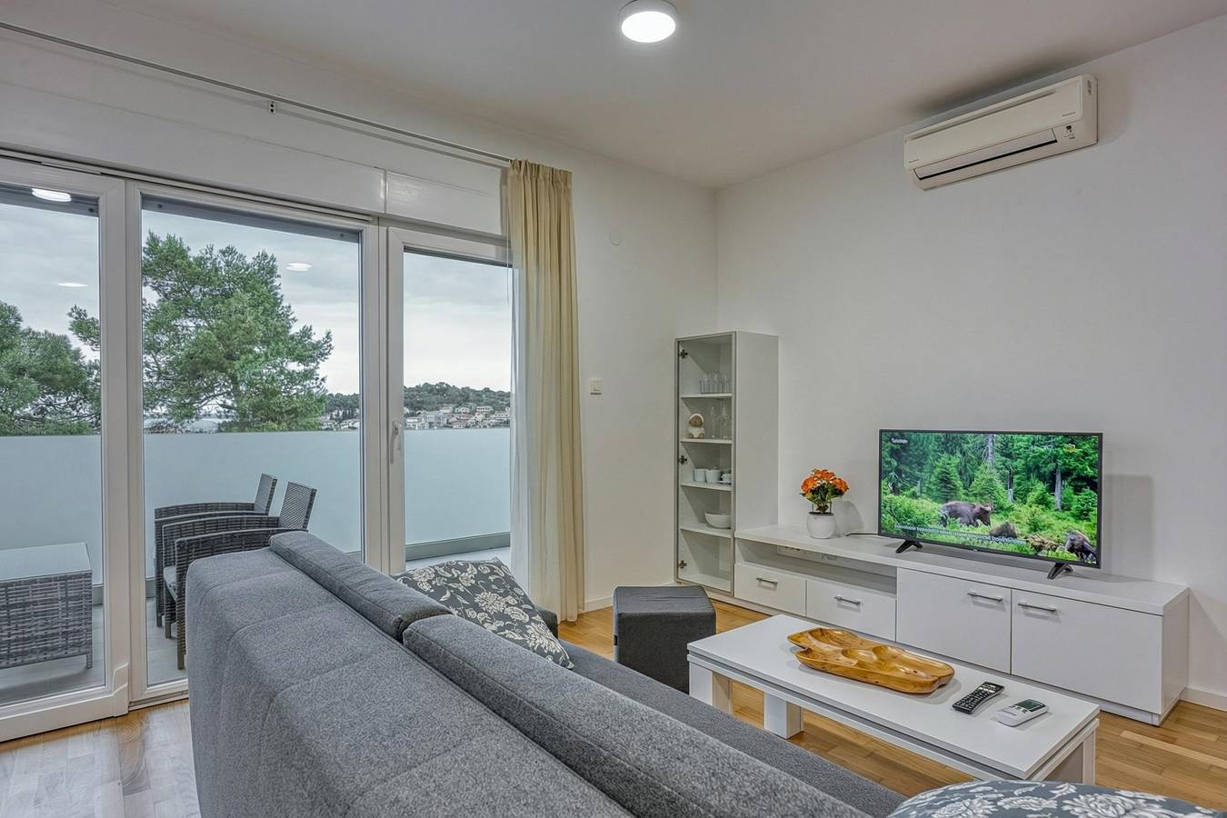 Ganze Wohnung, Cikat Bay Modern Apartment in Mali Lošinj, Lošinj