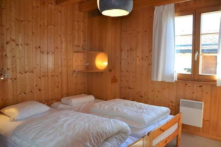 Gîte pour 8 personnes, avec jardin dans Saint Luc - 3