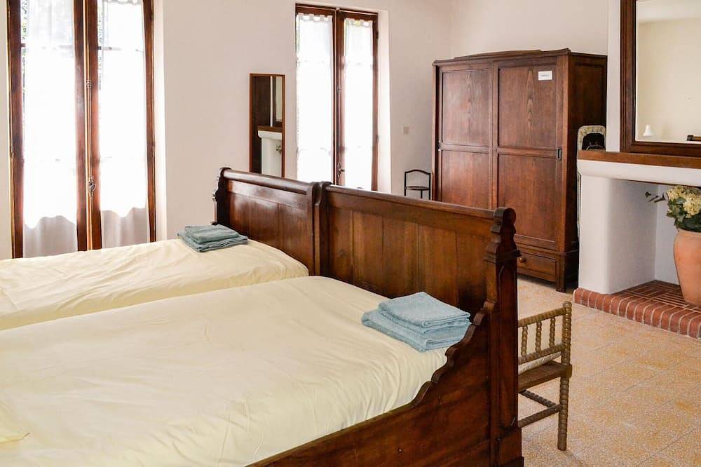 Stunning home in Durfort Lacapelette in Durfort-Lacapelette, Quercy