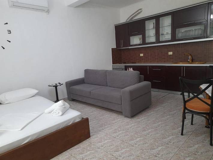 Gîte pour 3 personnes, avec vue ainsi que jardin et balcon dans Borsh - 4