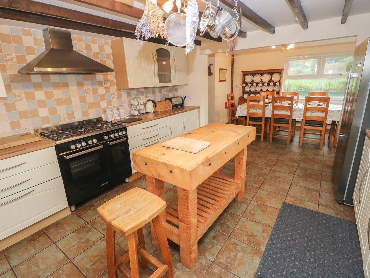 Nash Lodge in Pembrokeshire