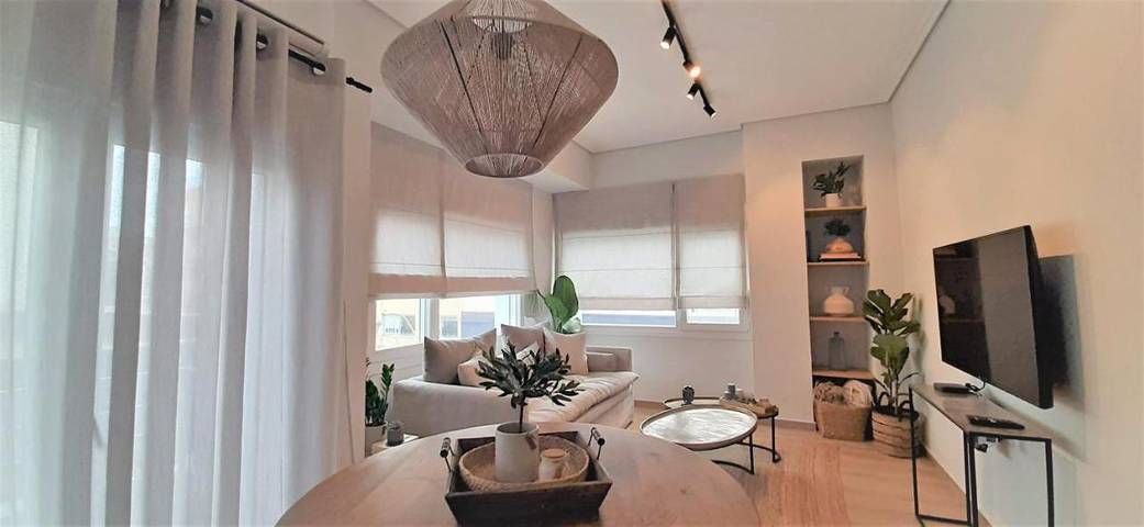 Ferienwohnung für 4 Personen, mit Ausblick und Balkon - 1