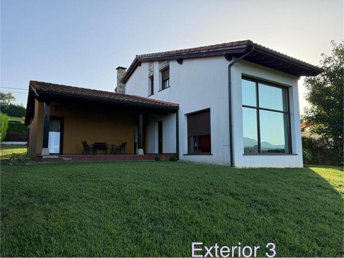 Casa rural para 6 personas, con terraza y vistas en Siero