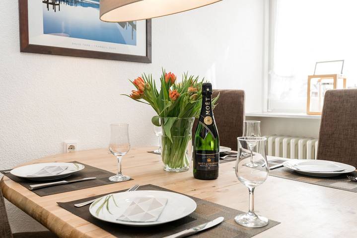 Ganze Wohnung, Geräumige, helle Ferienwohnung in ruhiger Lage im 1. Og in Wenningstedt in Nordfriesische Inseln (Schleswig-Holstein) (Schleswig-Holstein), Wenningstedt